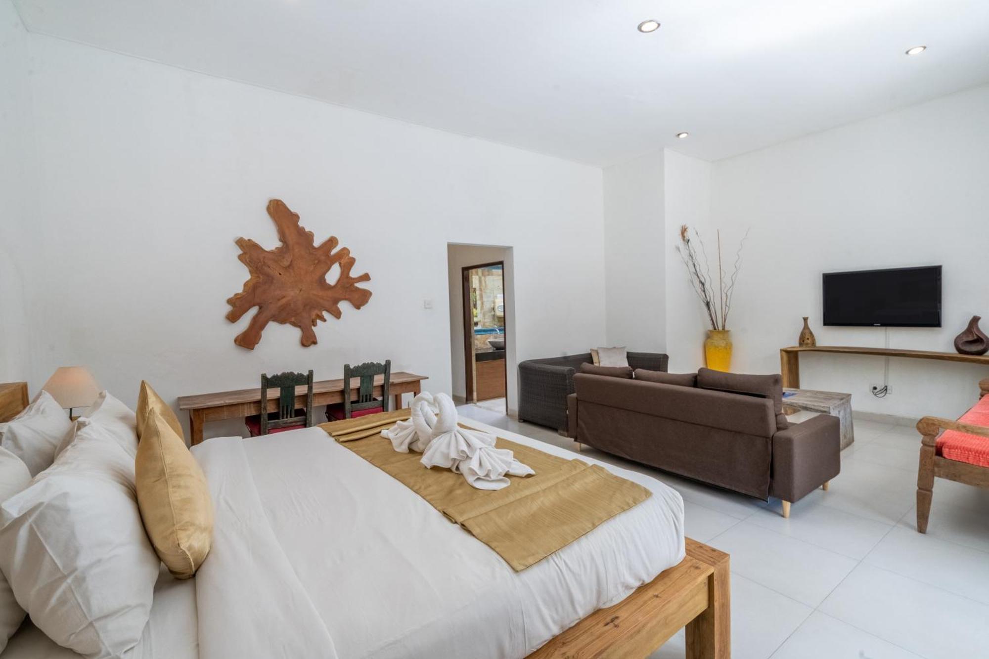 5 Bedroom With Pool At 5 Mnt To By Car Seminyak (Bali)