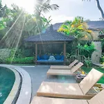 Villa 5 Bedroom With Pool At Seminyak 5 Mnt To Beach By Car