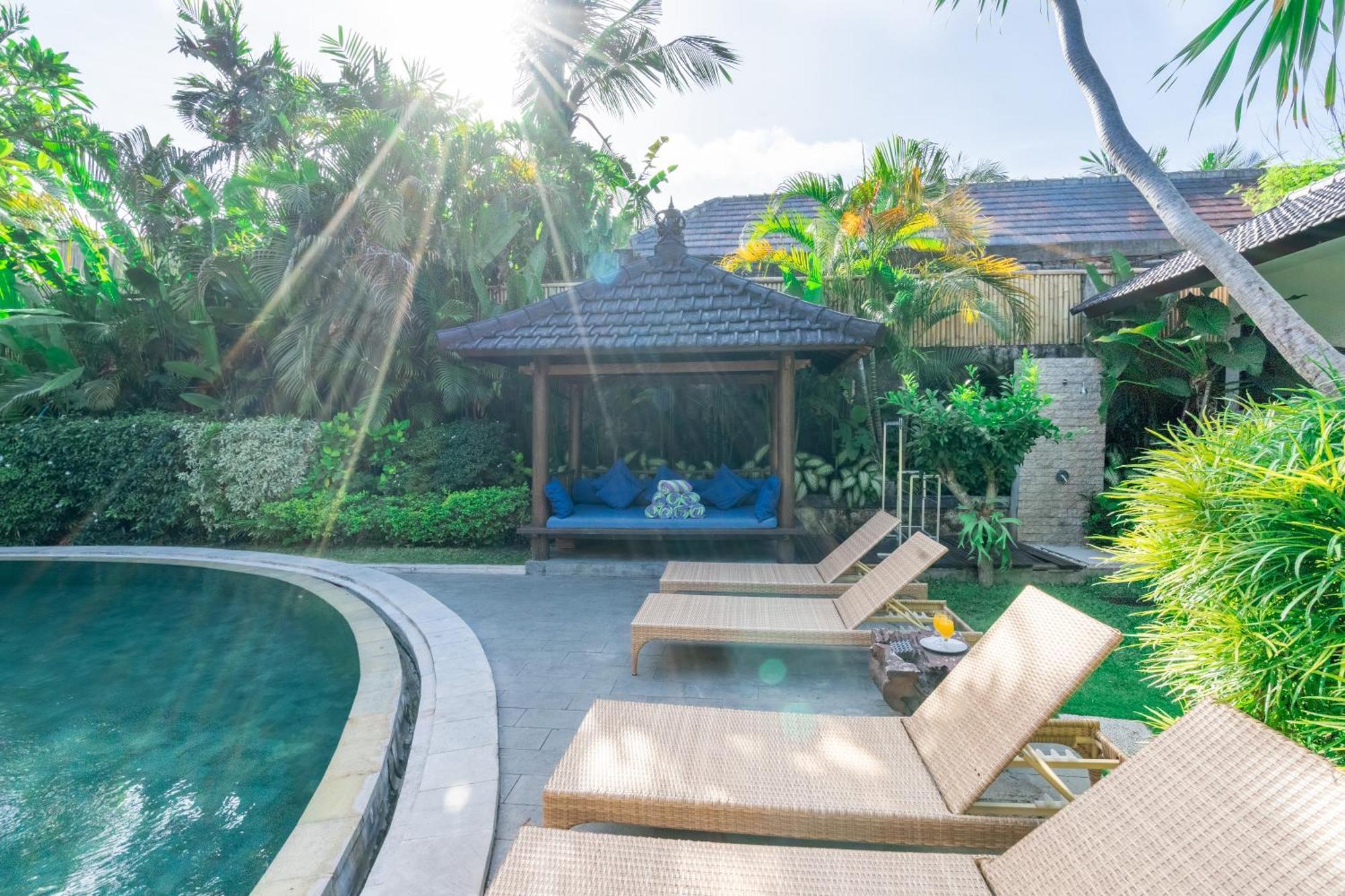 Villa 5 Bedroom With Pool At 5 Mnt To By Car